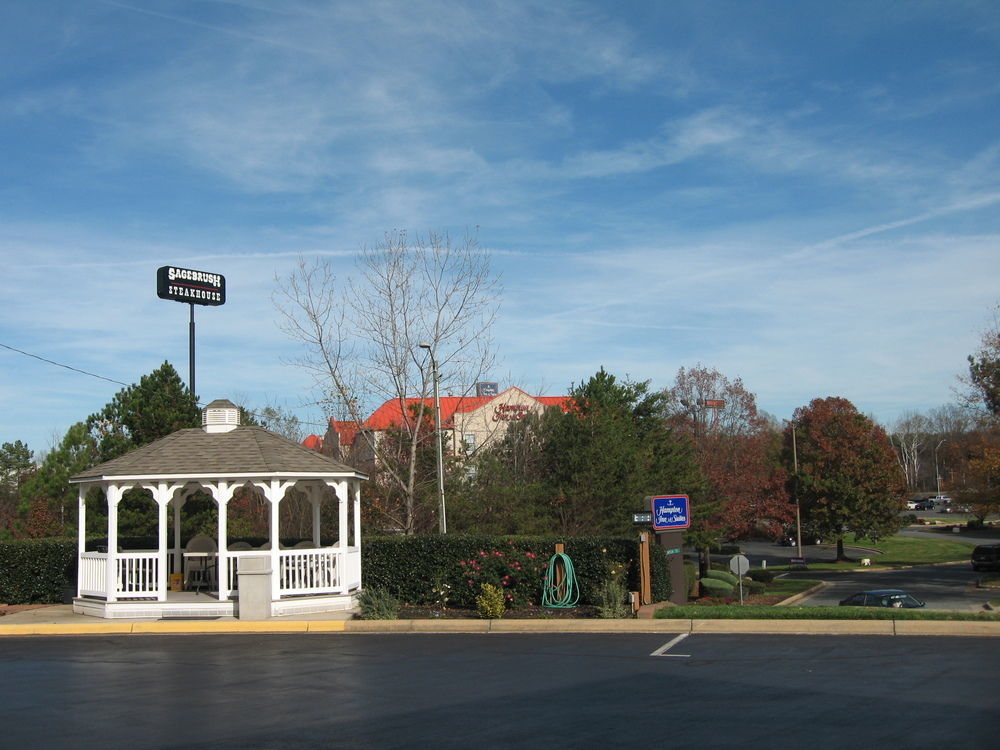 Carolina Inn Of Lake Norman Мурсвилл Экстерьер фото